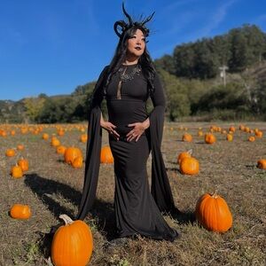 Morticia / Witchy Dress